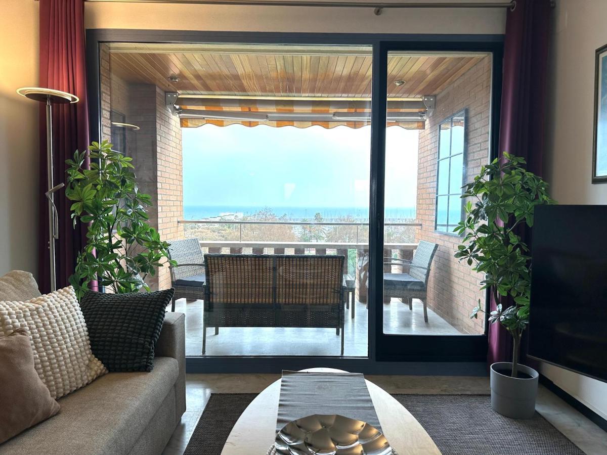 Lets Holidays Sea Views In Leilighet
