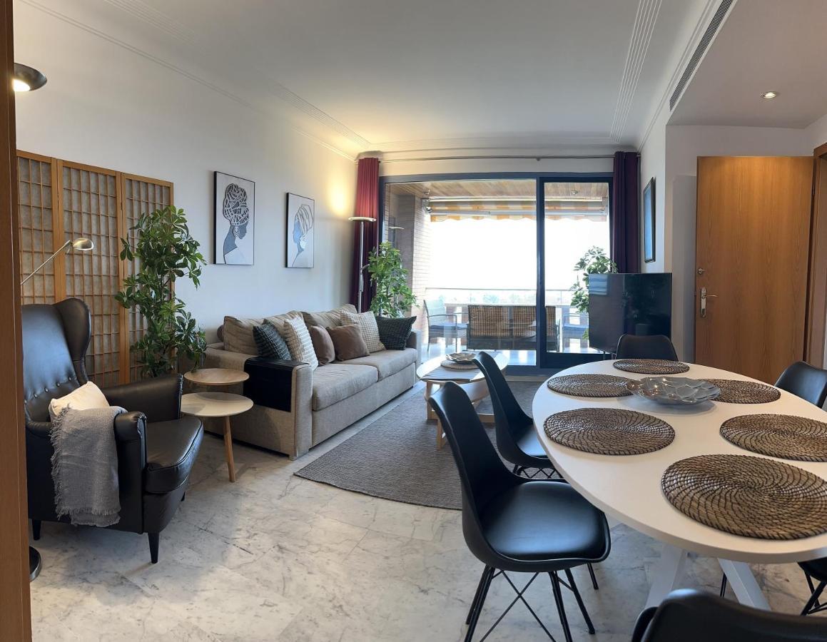 Lets Holidays Sea Views In Appartement *